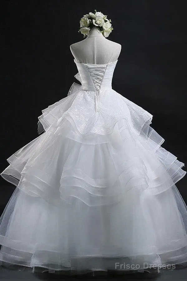 Glamorous Ball Gown Sweetheart Organza Wedding Dress With Lace