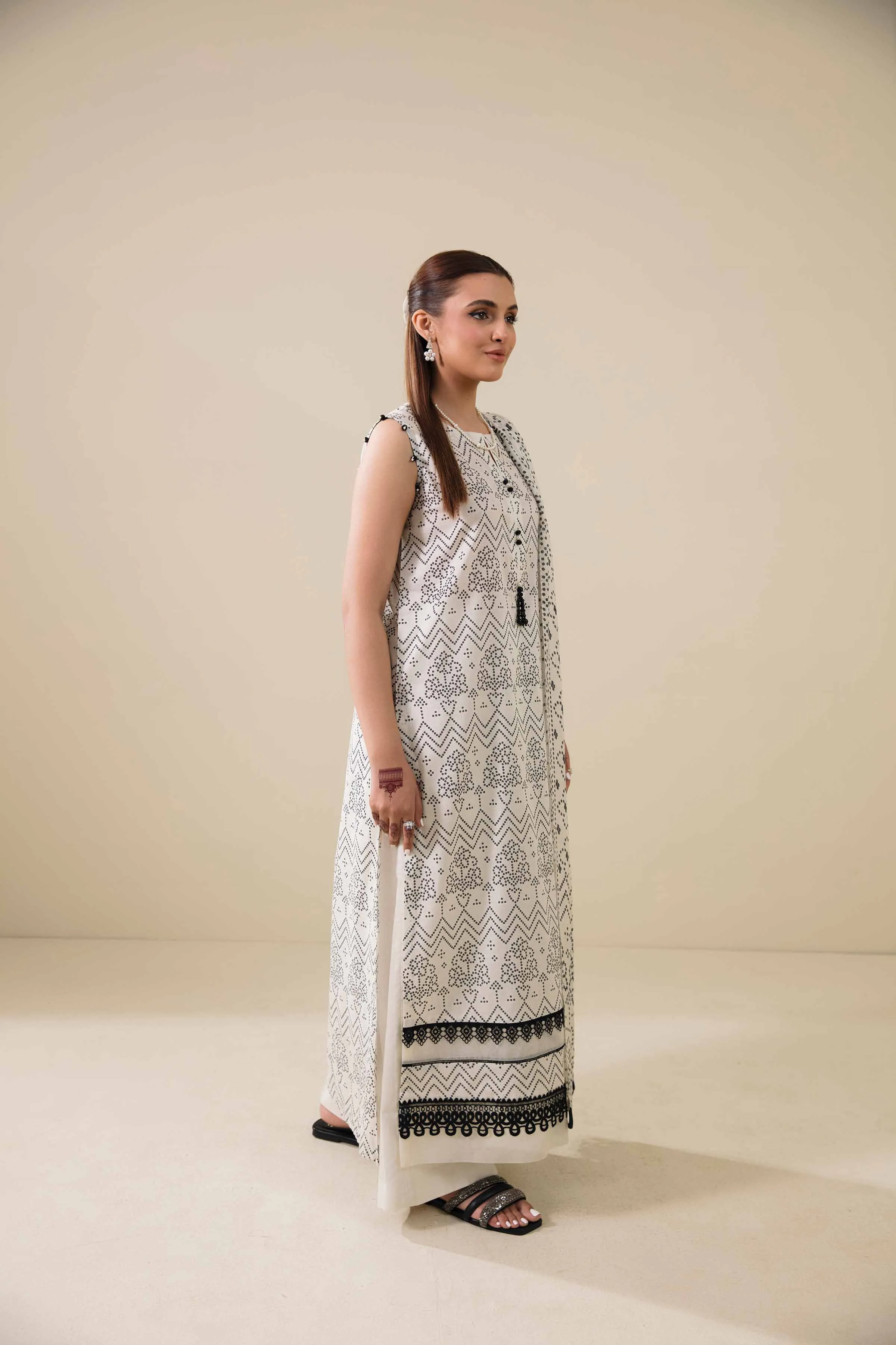Nishat Linen Spring/Summer Lawn – 3 Piece - Printed Suit - 42401665